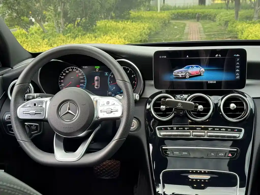 Mercedes-Benz C-Class — фото 10
