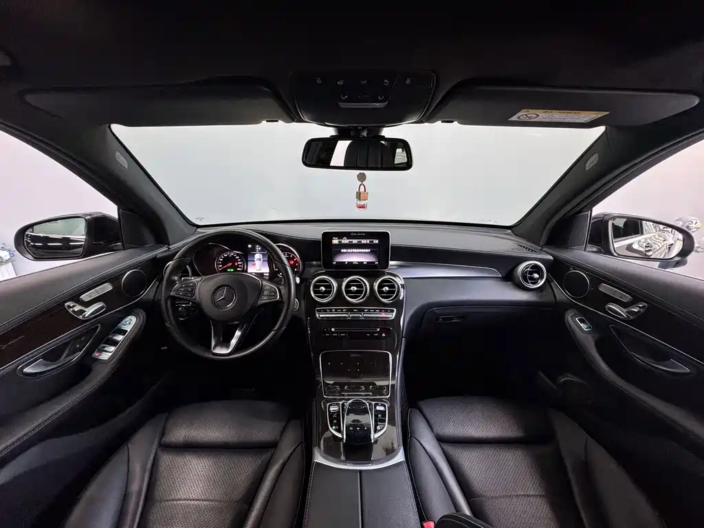 Mercedes-Benz GLC — фото 14