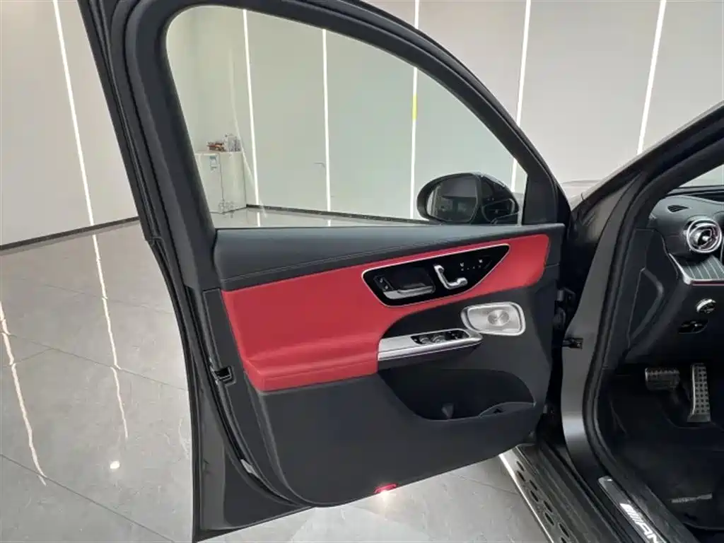 Mercedes-Benz GLC AMG — фото 6