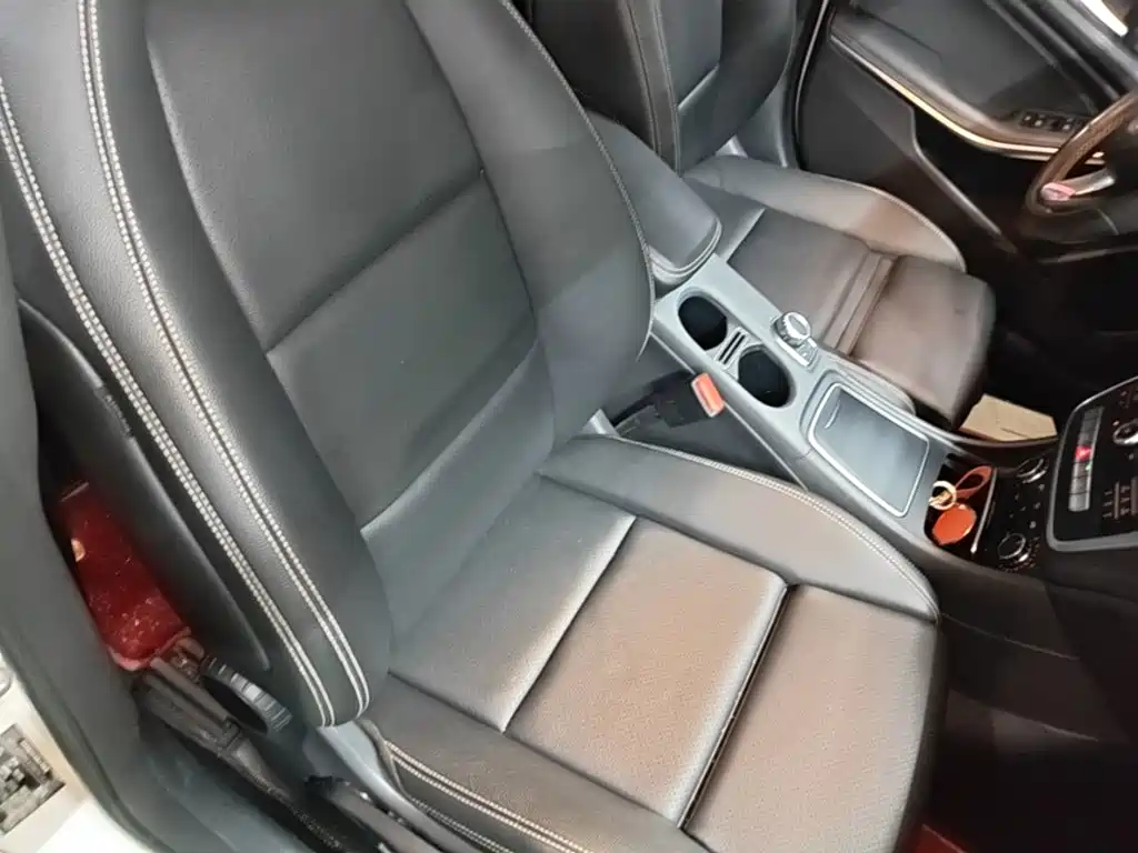 Mercedes-Benz GLA — фото 25