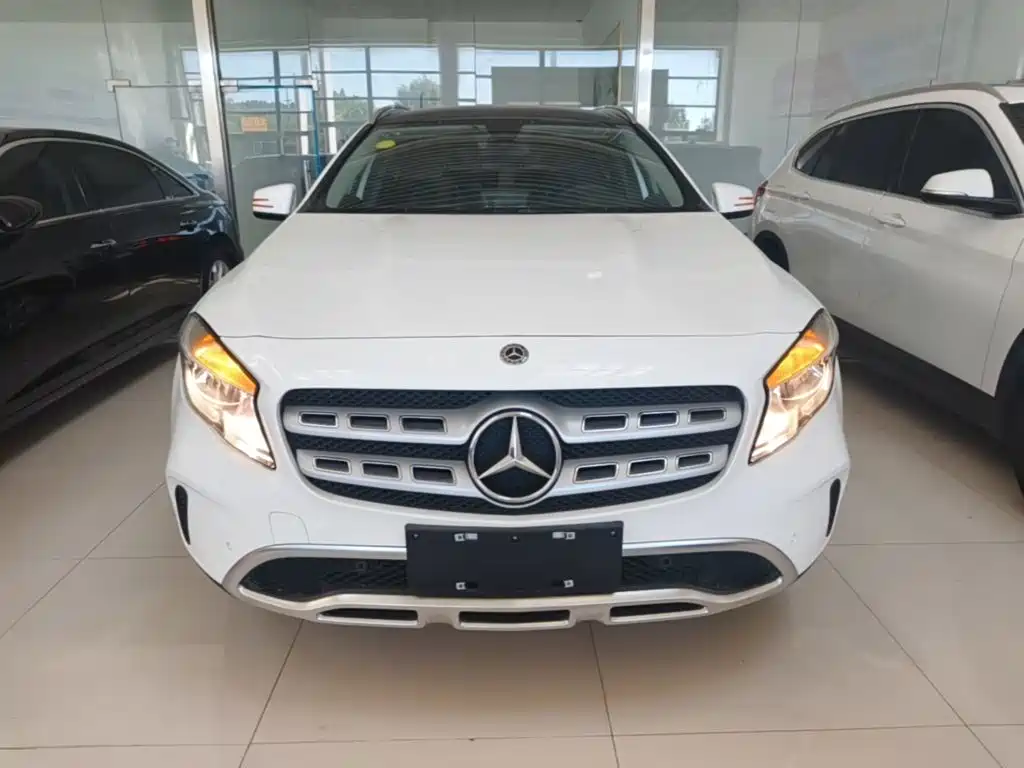 Mercedes-Benz GLA — фото 3