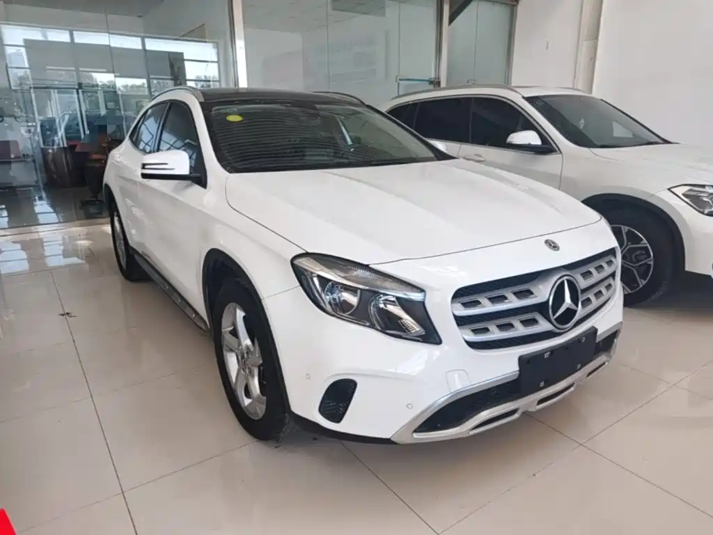 Mercedes-Benz GLA — фото 4