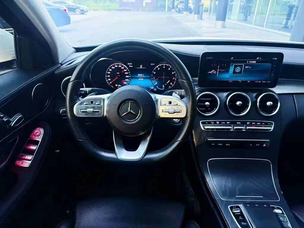 Mercedes-Benz C-Class — фото 5