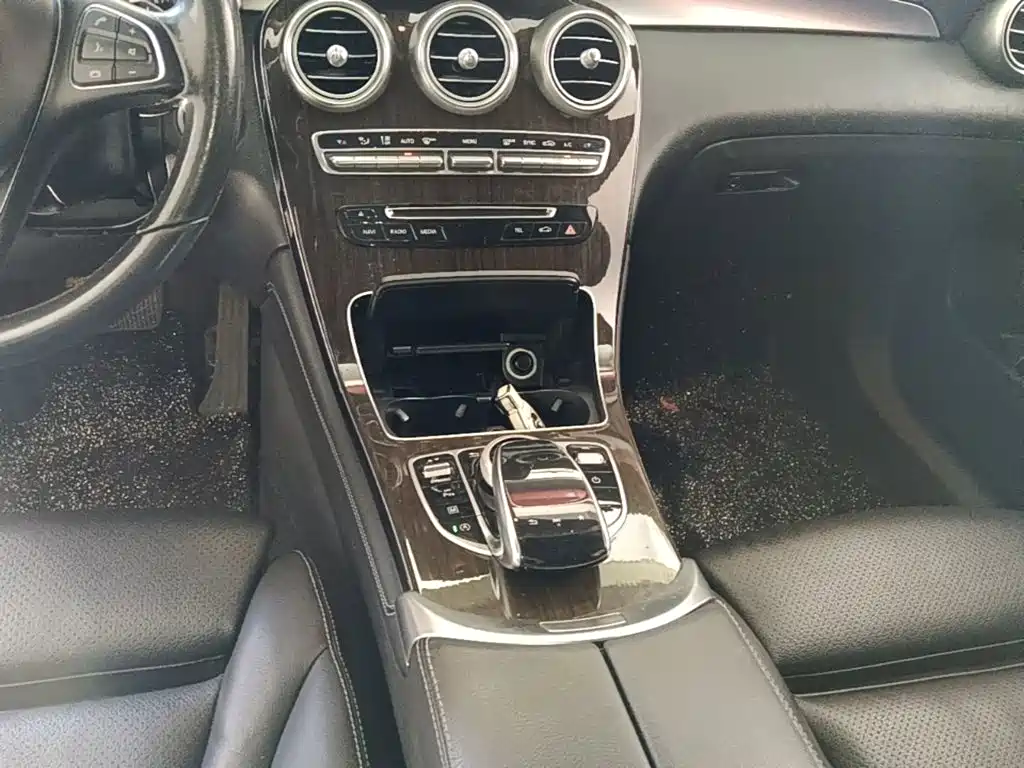 Mercedes-Benz GLC — фото 14