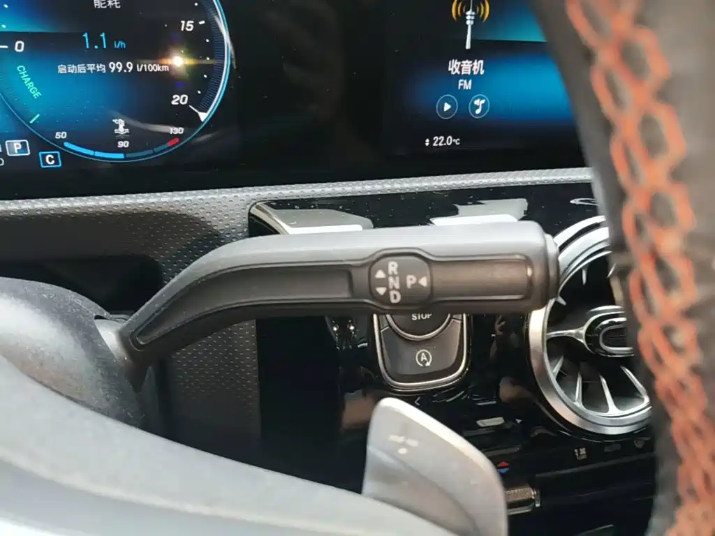 Mercedes-Benz CLA (Import) — фото 14