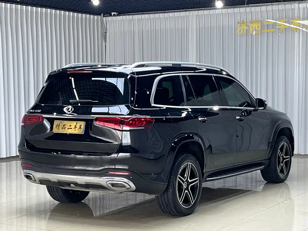 Mercedes-Benz GLS — фото 6