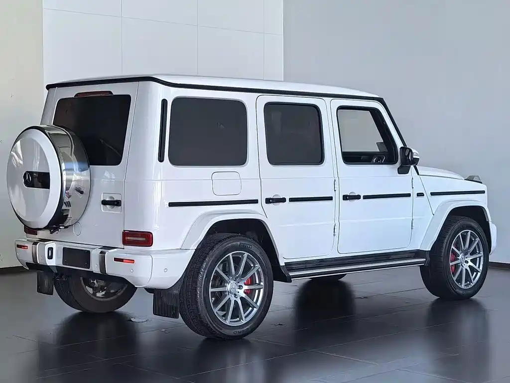 Mercedes-Benz G-Class AMG — фото 15