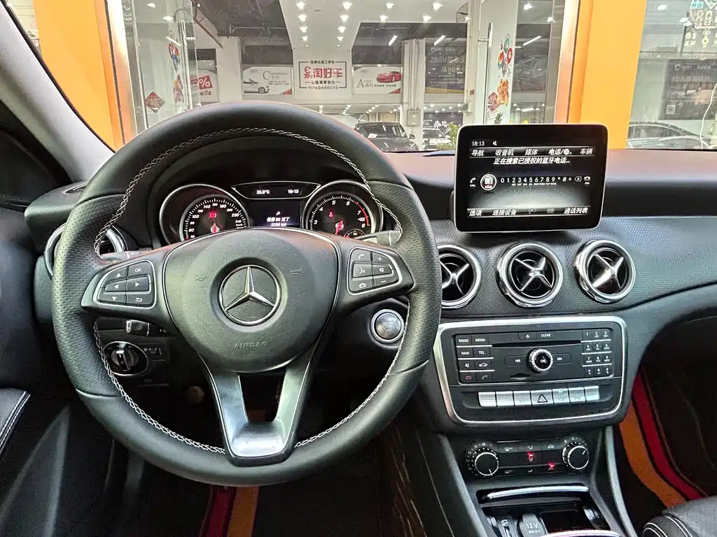 Mercedes-Benz GLA — фото 20