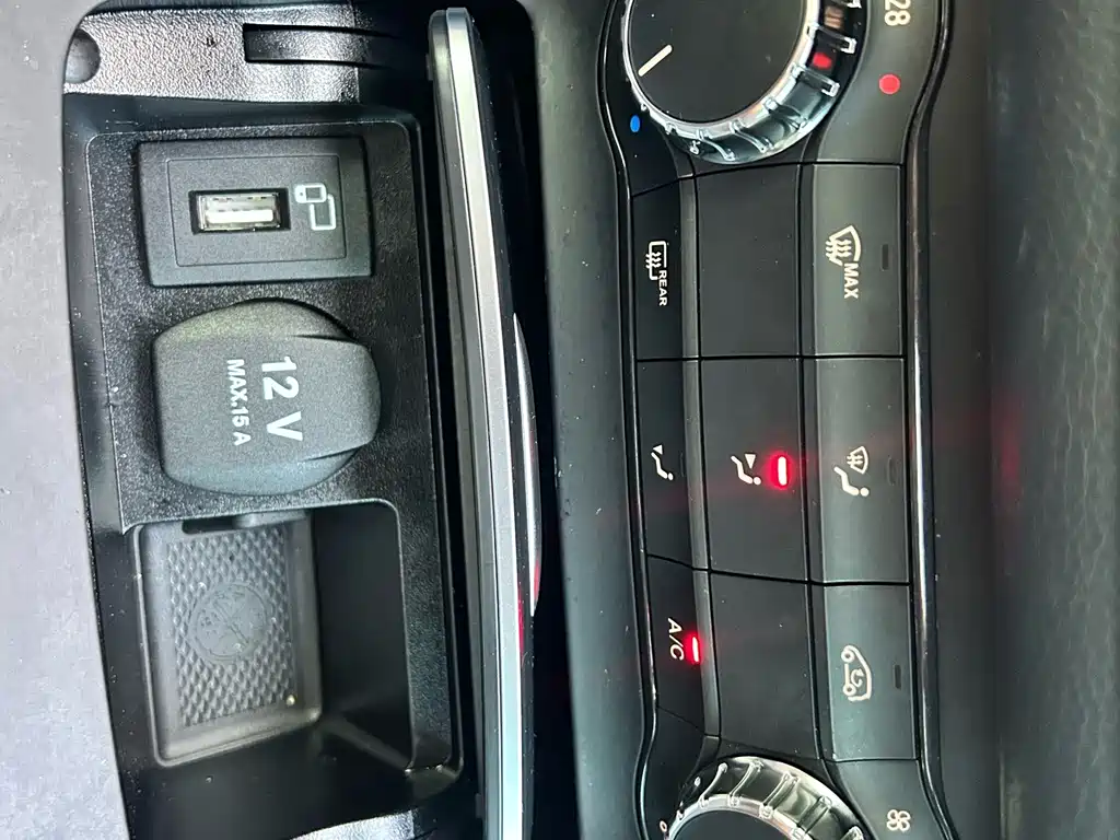 Mercedes-Benz GLA — фото 38