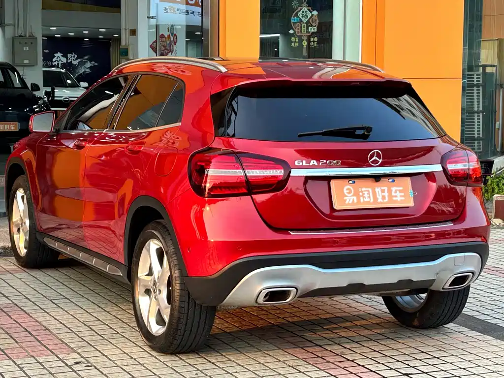 Mercedes-Benz GLA — фото 5