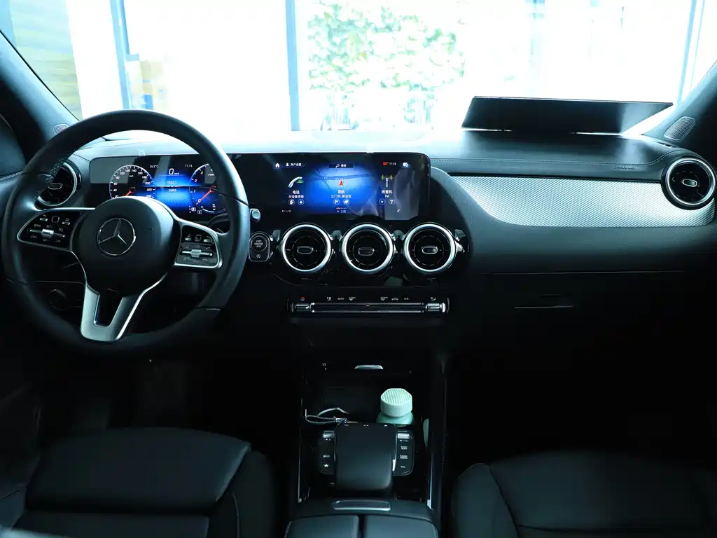 Mercedes-Benz GLA — фото 22