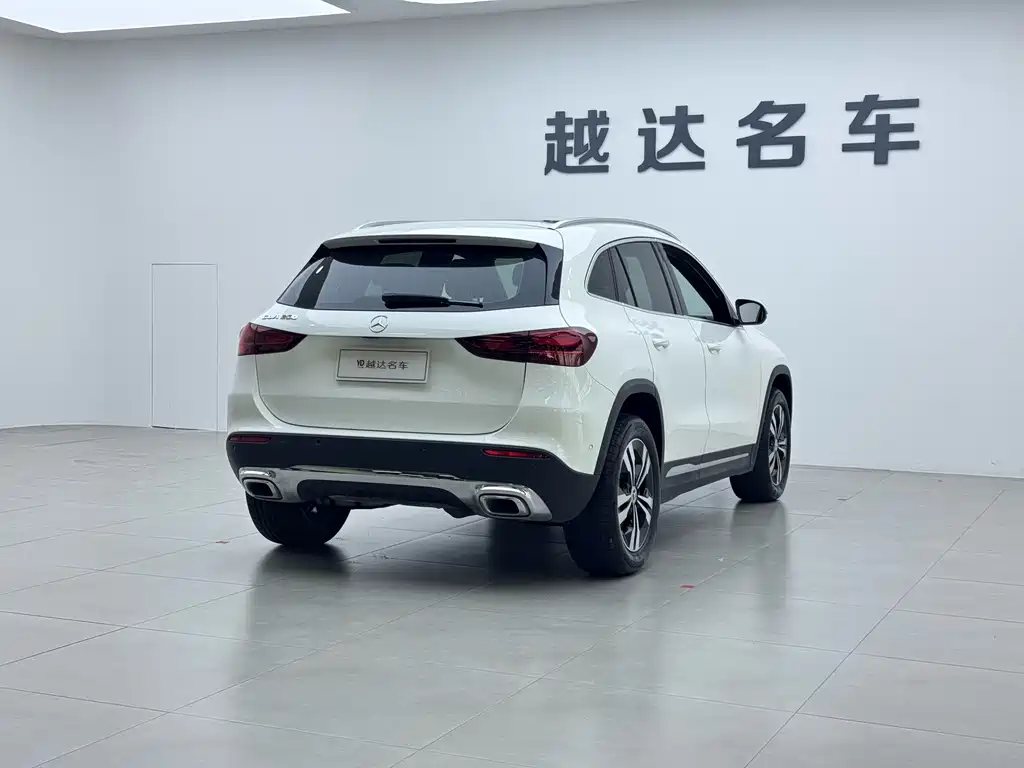 Mercedes-Benz GLA — фото 19