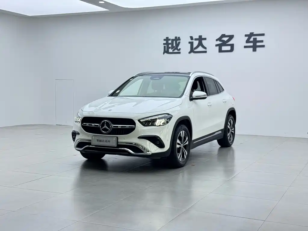 Mercedes-Benz GLA — фото 4