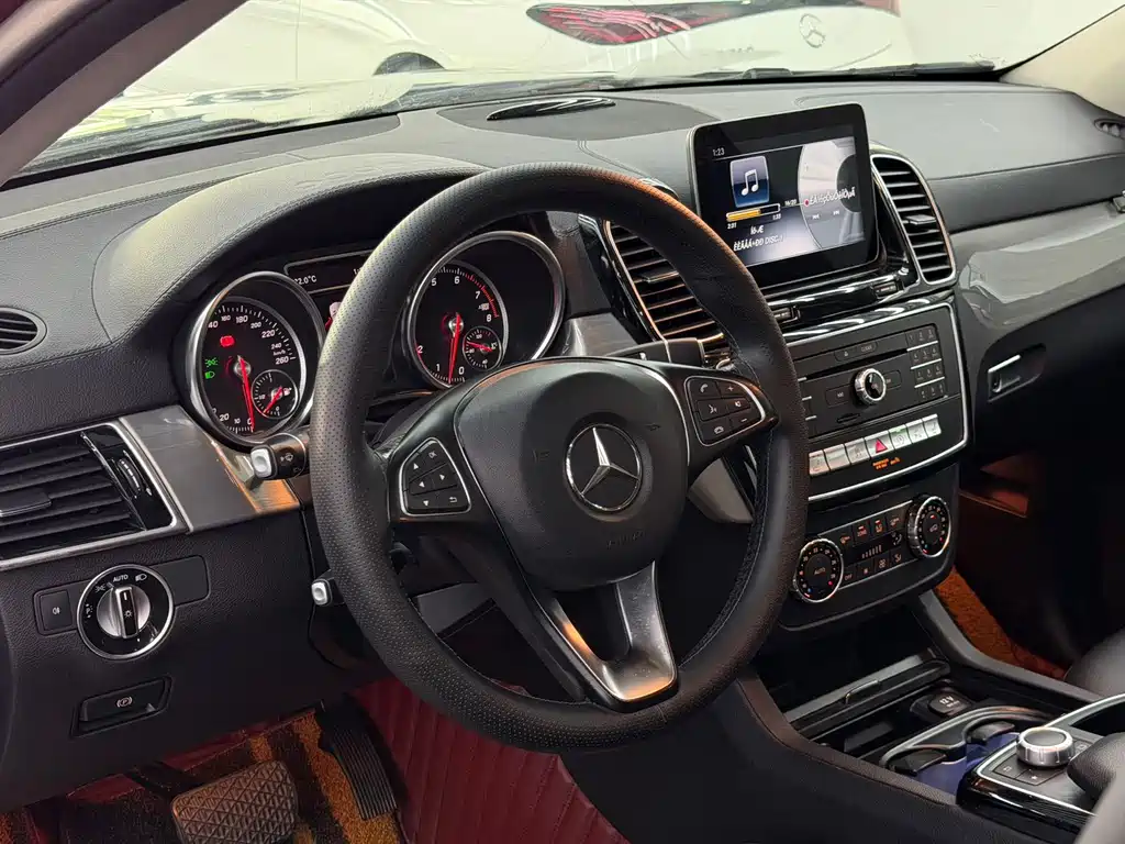 Mercedes-Benz GLE Coupe — фото 5