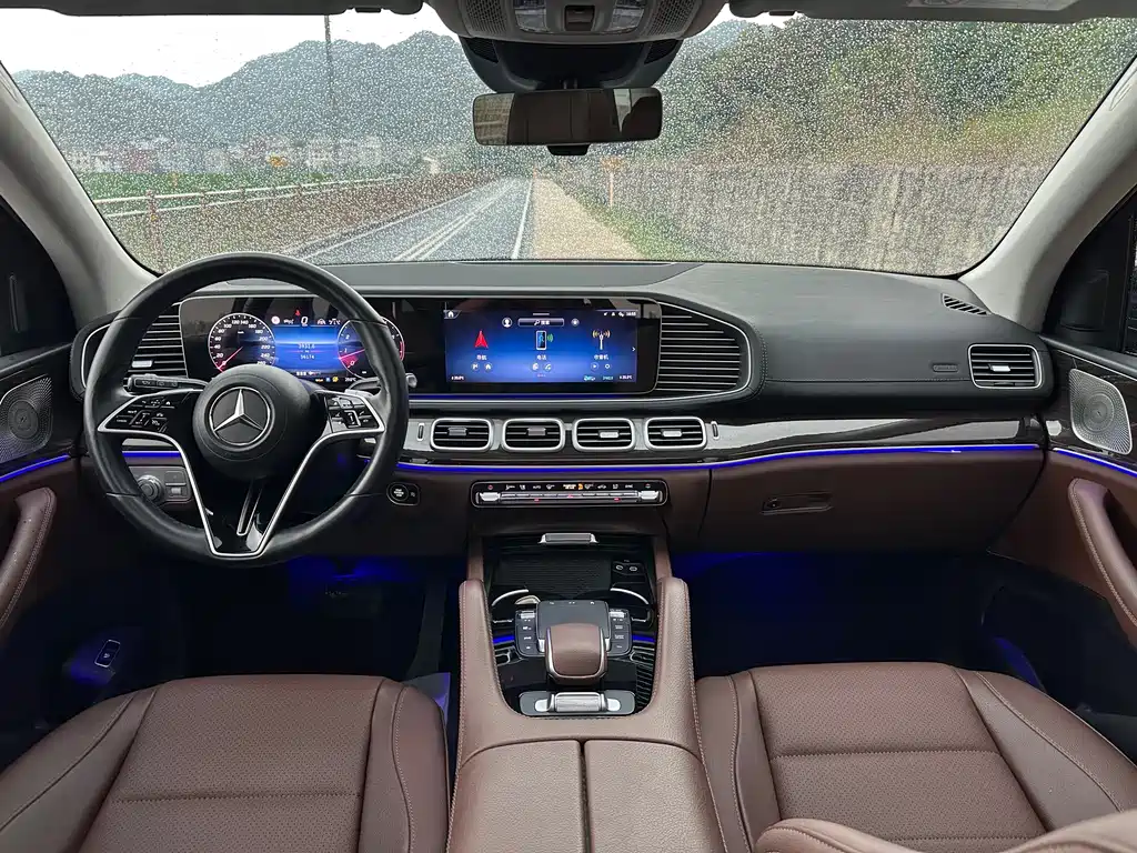 Mercedes-Benz GLE (Import) — фото 9