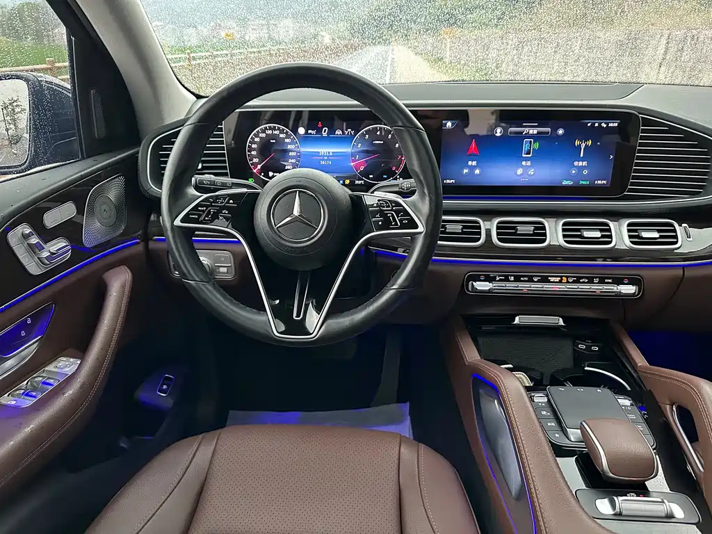 Mercedes-Benz GLE (Import) — фото 10