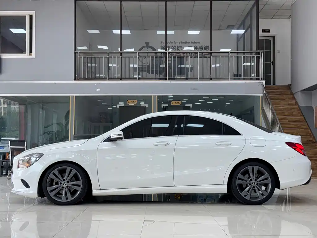 Mercedes-Benz CLA (Import) — фото 4