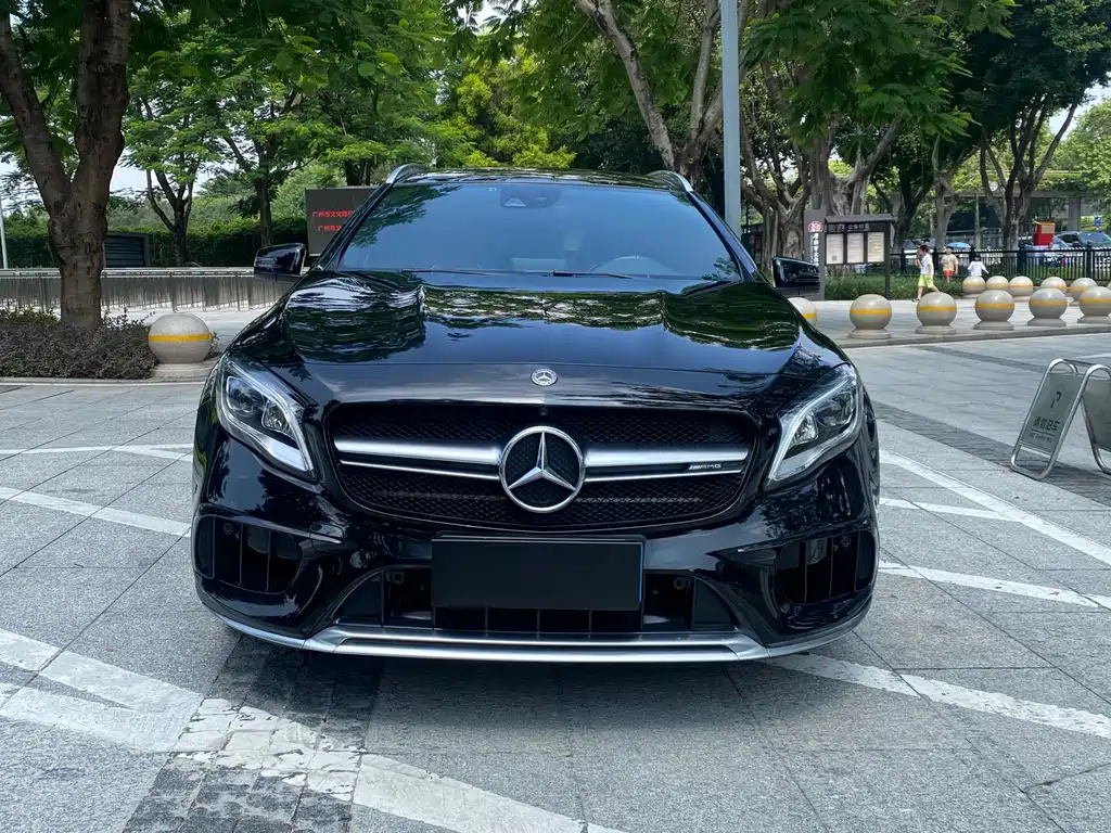 Mercedes-Benz GLA AMG — фото 2