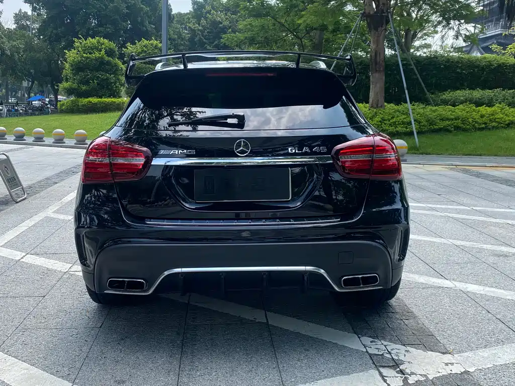 Mercedes-Benz GLA AMG — фото 5