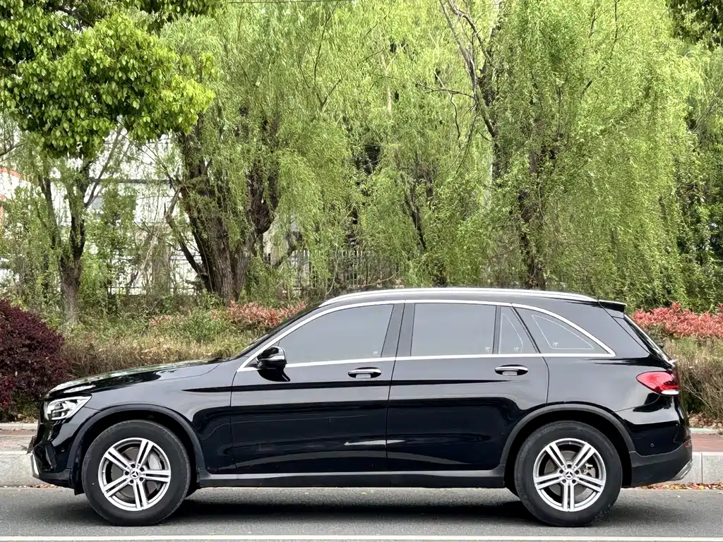 Mercedes-Benz GLC — фото 3