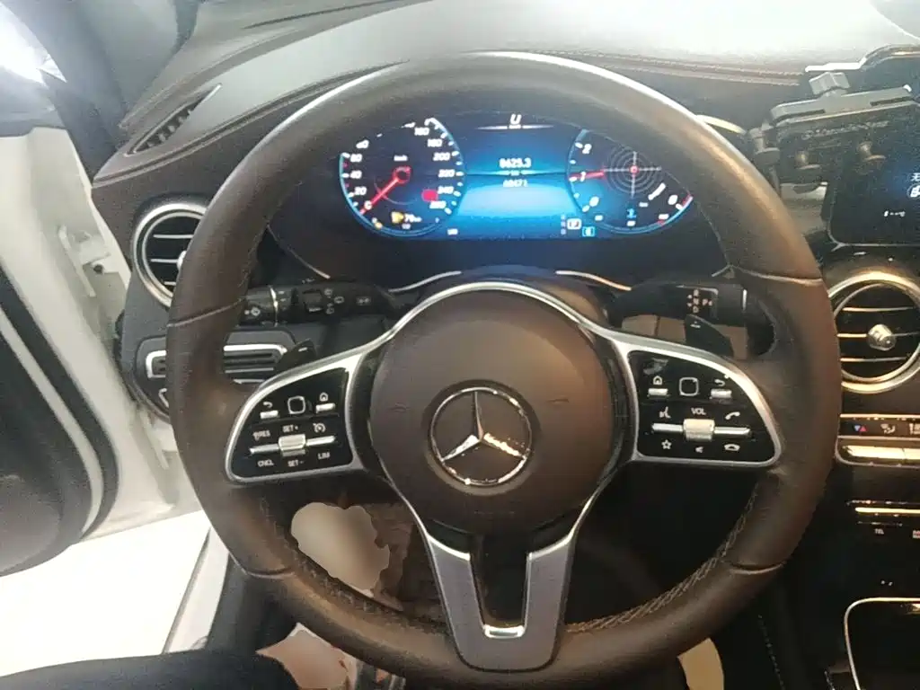 Mercedes-Benz GLC — фото 11