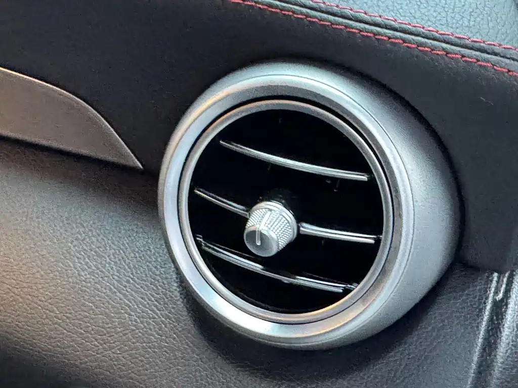 Mercedes-Benz C-Class (Import) — фото 19