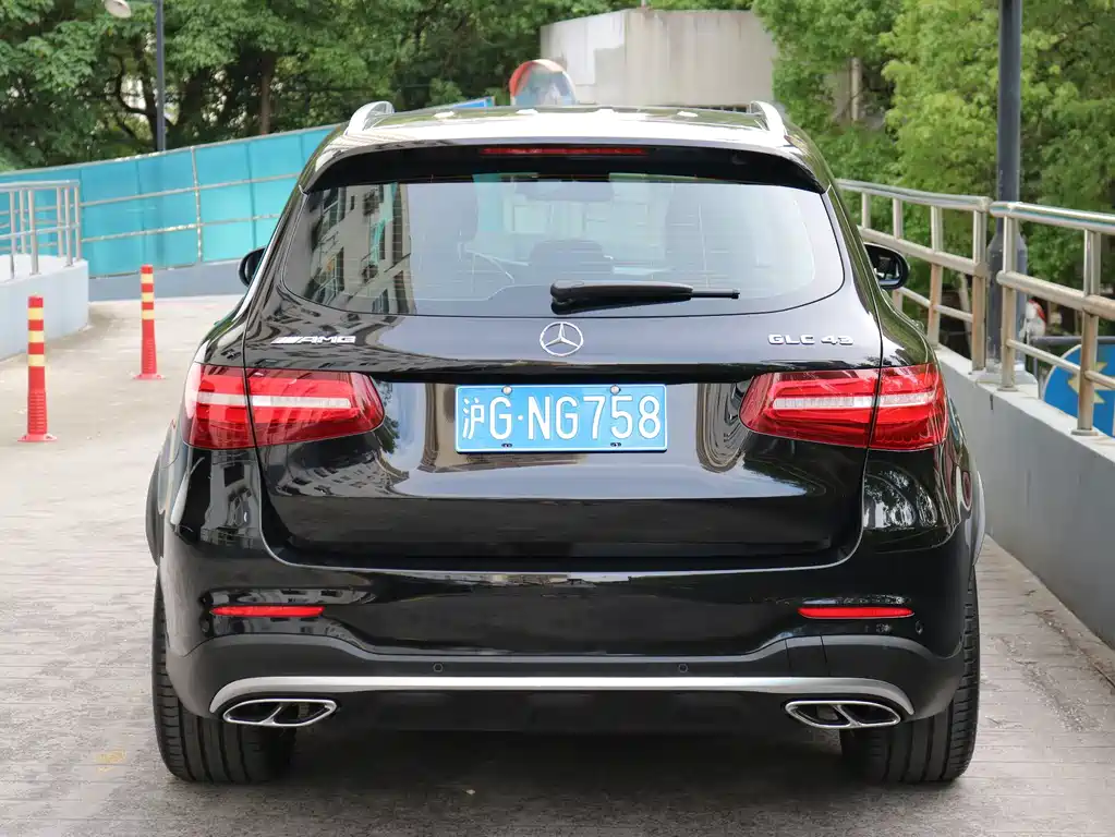 Mercedes-Benz GLC AMG — фото 5