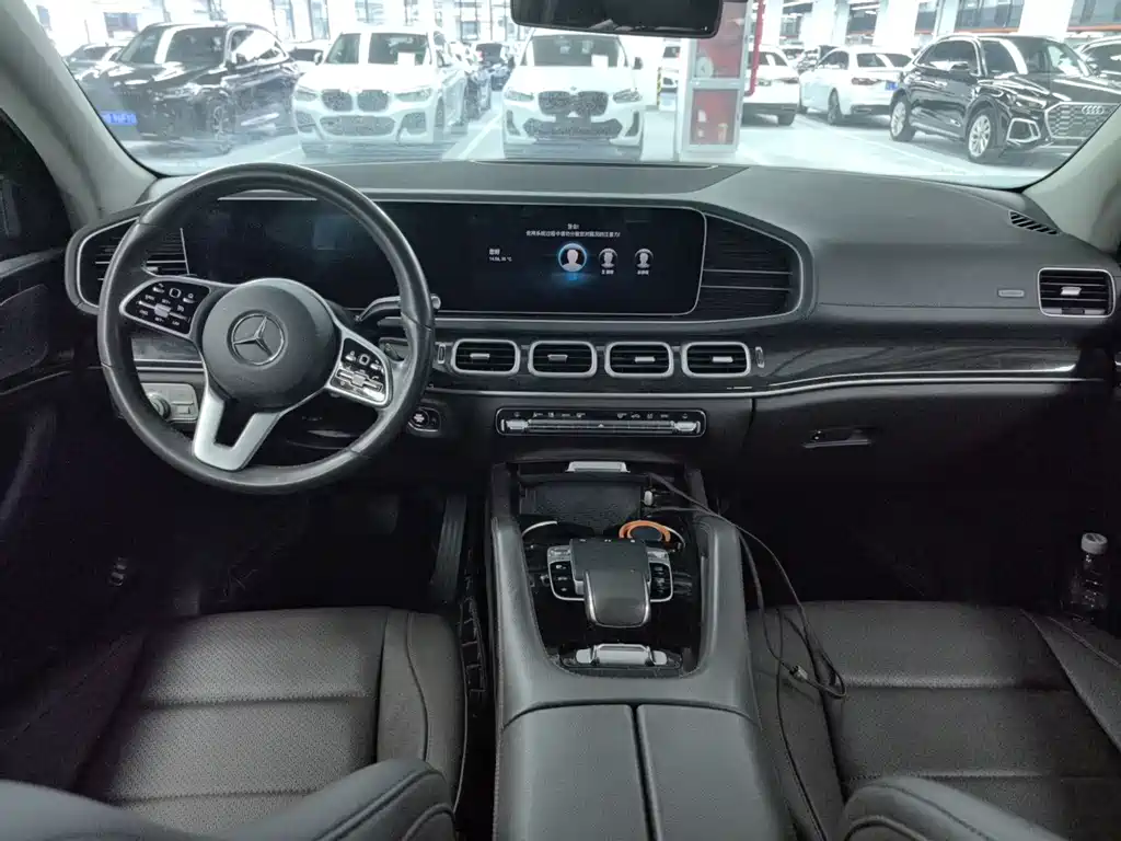 Mercedes-Benz GLE (Import) — фото 13