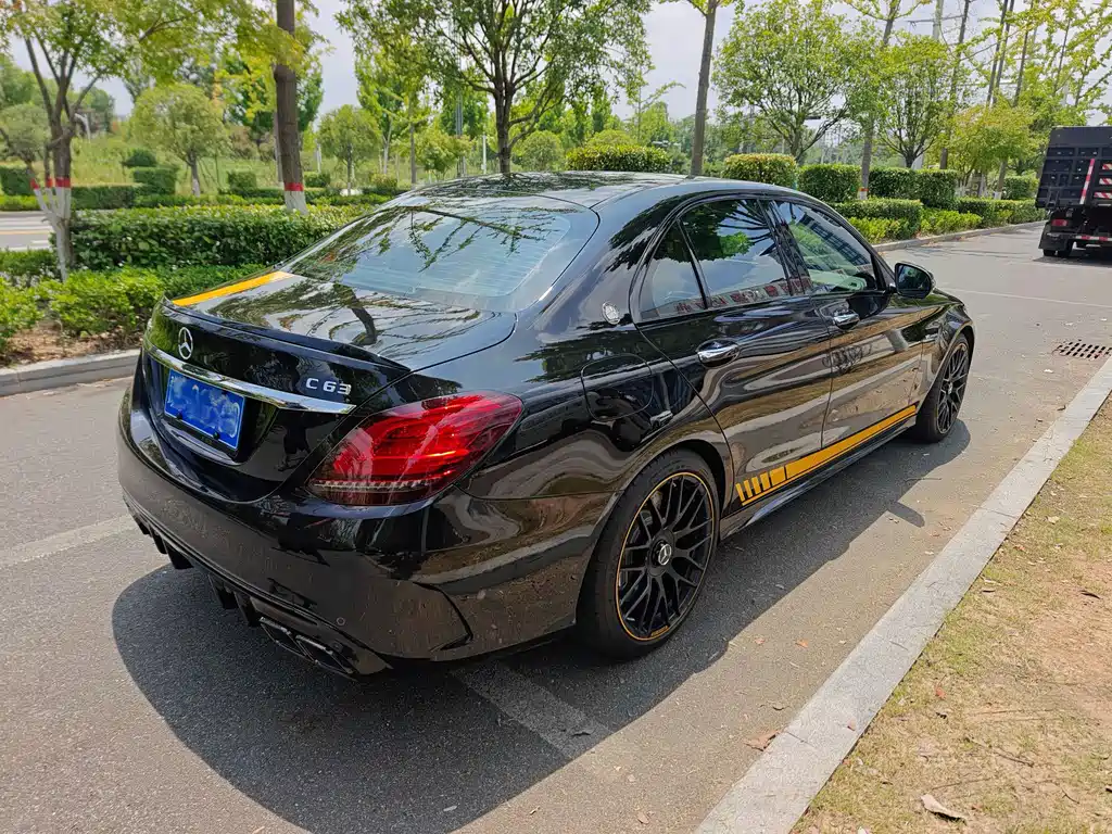 Mercedes-Benz C-Class AMG — фото 4