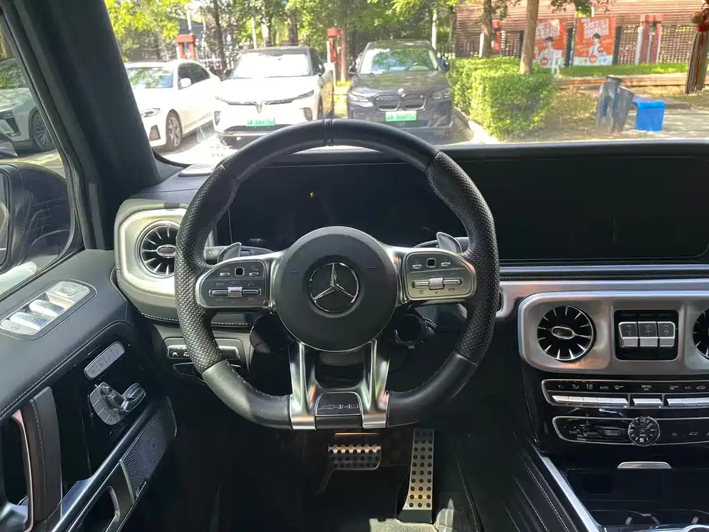 Mercedes-Benz G-Class AMG — фото 11