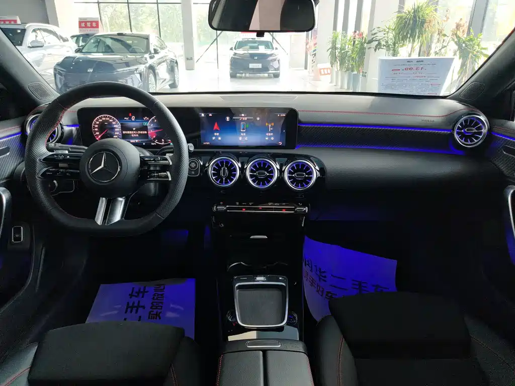 Mercedes-Benz A-Class — фото 10