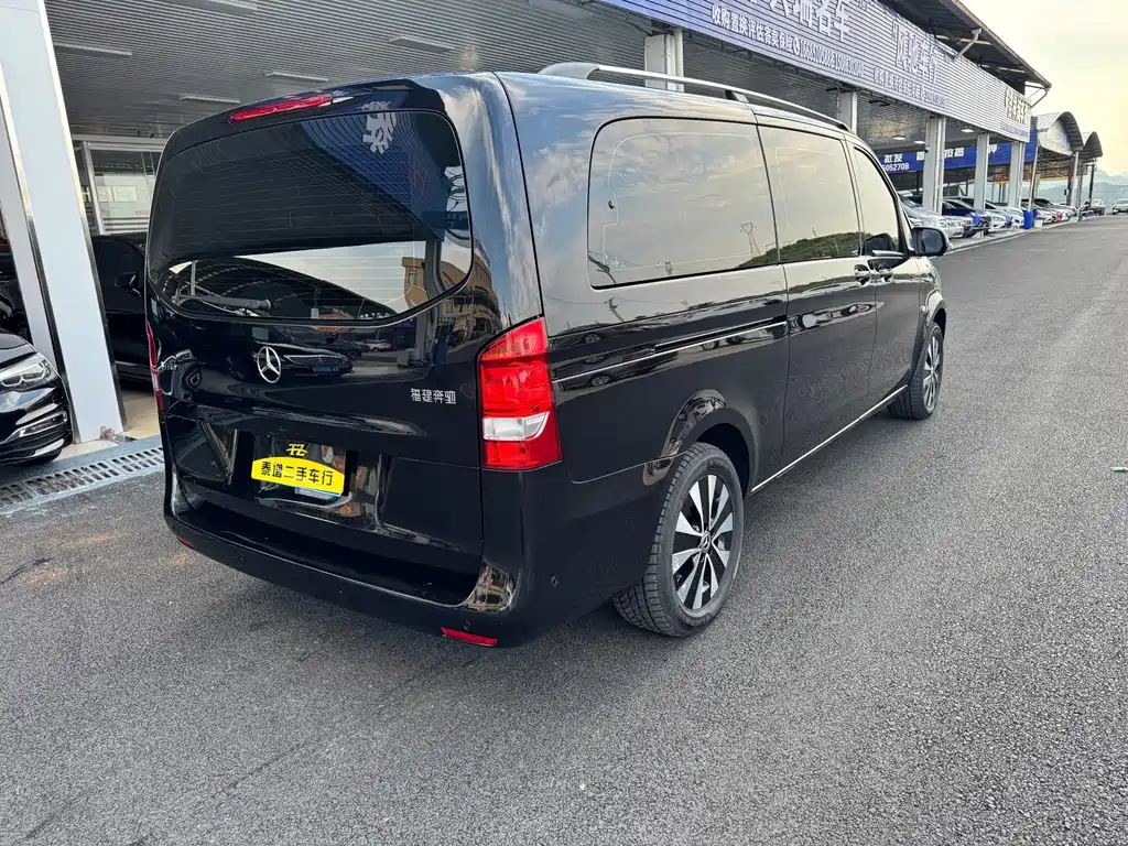 Mercedes-Benz Vito — фото 8