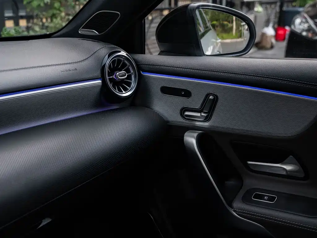 Mercedes-Benz A-Class AMG — фото 30