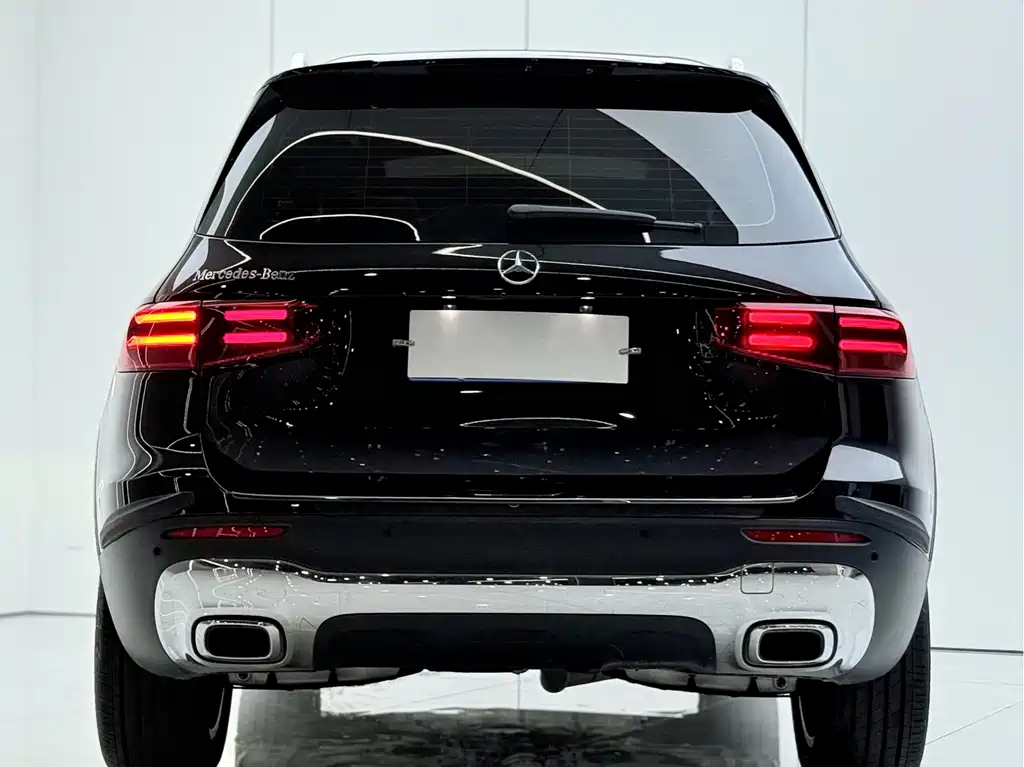 Mercedes-Benz GLB — фото 15