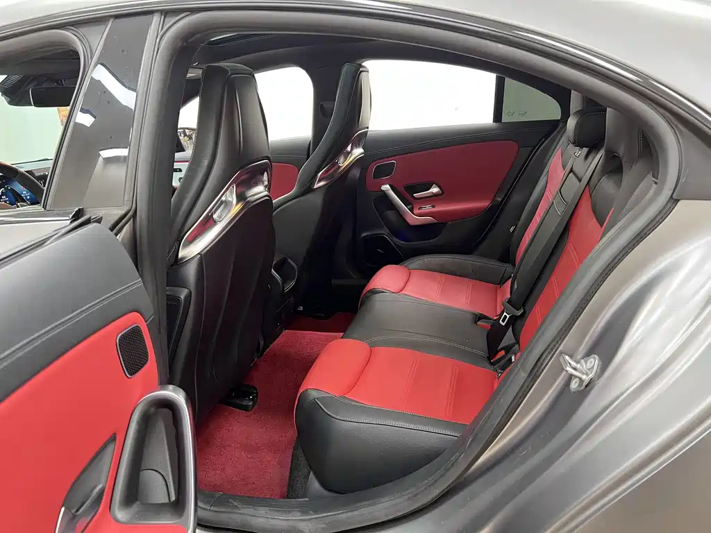 Mercedes-Benz CLA AMG — фото 17