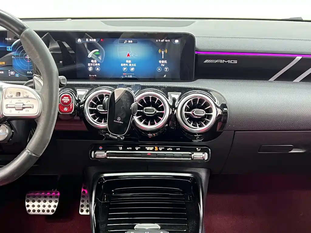 Mercedes-Benz CLA AMG — фото 24
