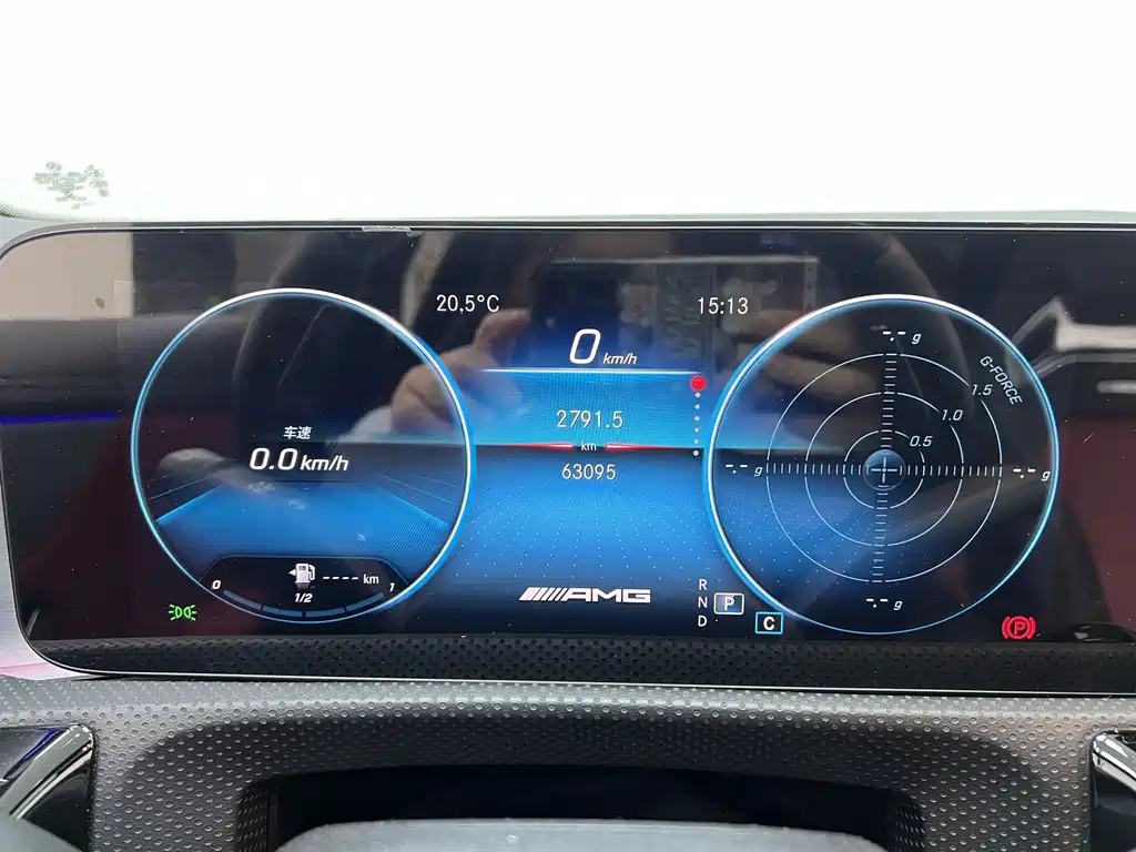 Mercedes-Benz CLA AMG — фото 32