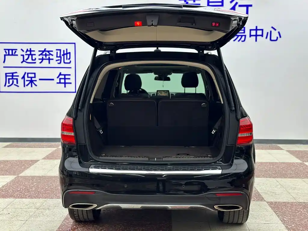 Mercedes-Benz GLS — фото 35