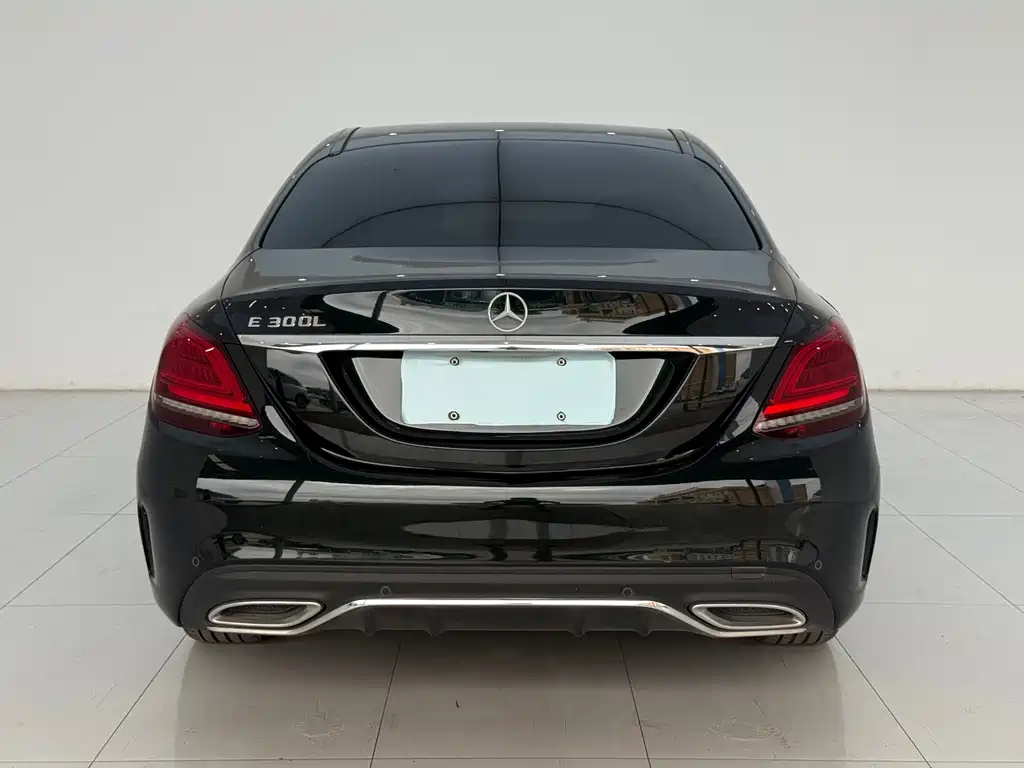 Mercedes-Benz C-Class — фото 14