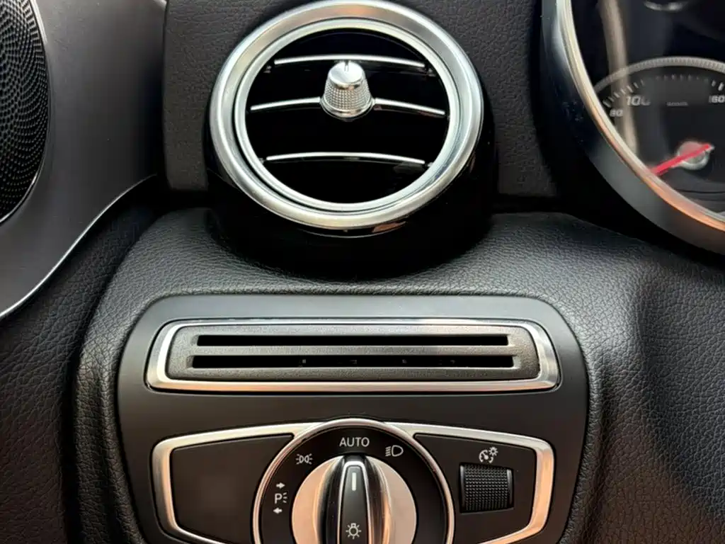 Mercedes-Benz C-Class (Import) — фото 17