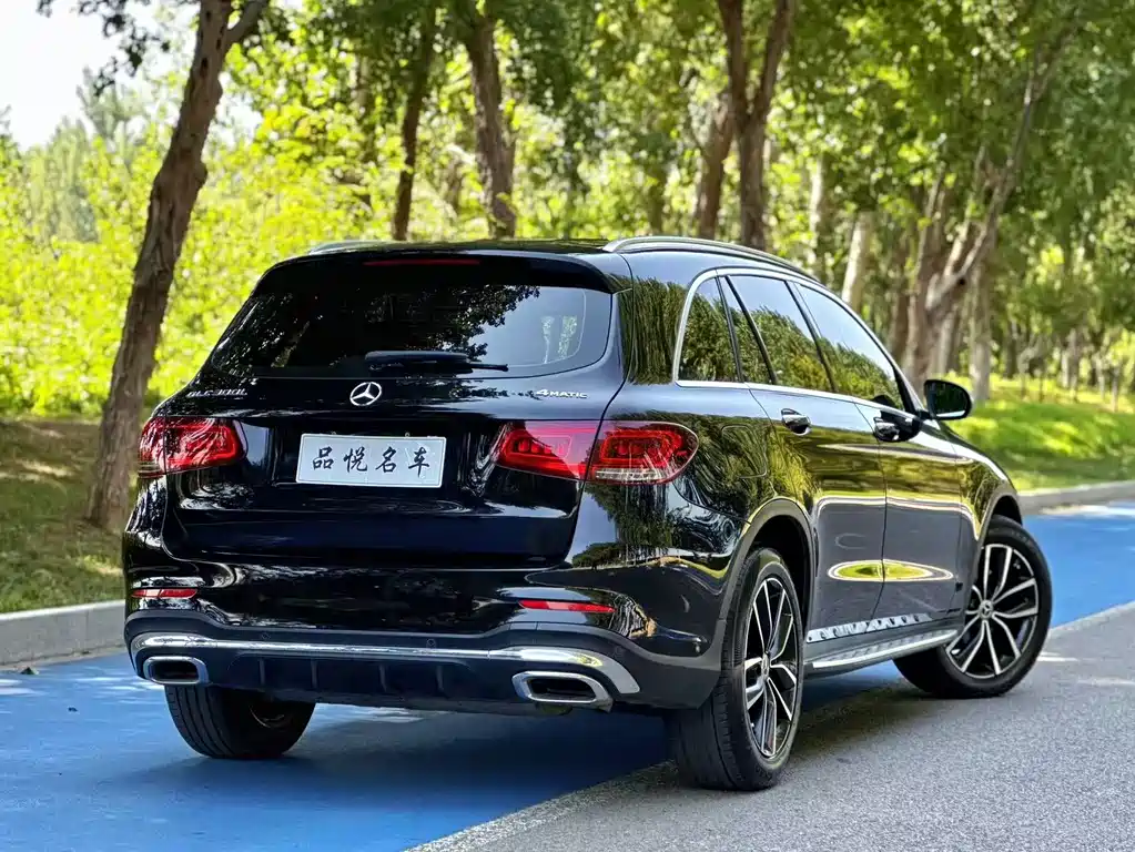 Mercedes-Benz GLC — фото 8