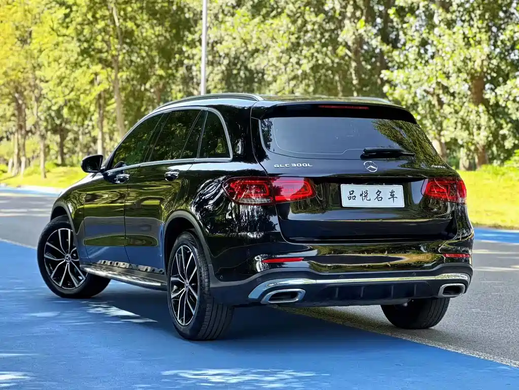 Mercedes-Benz GLC — фото 10