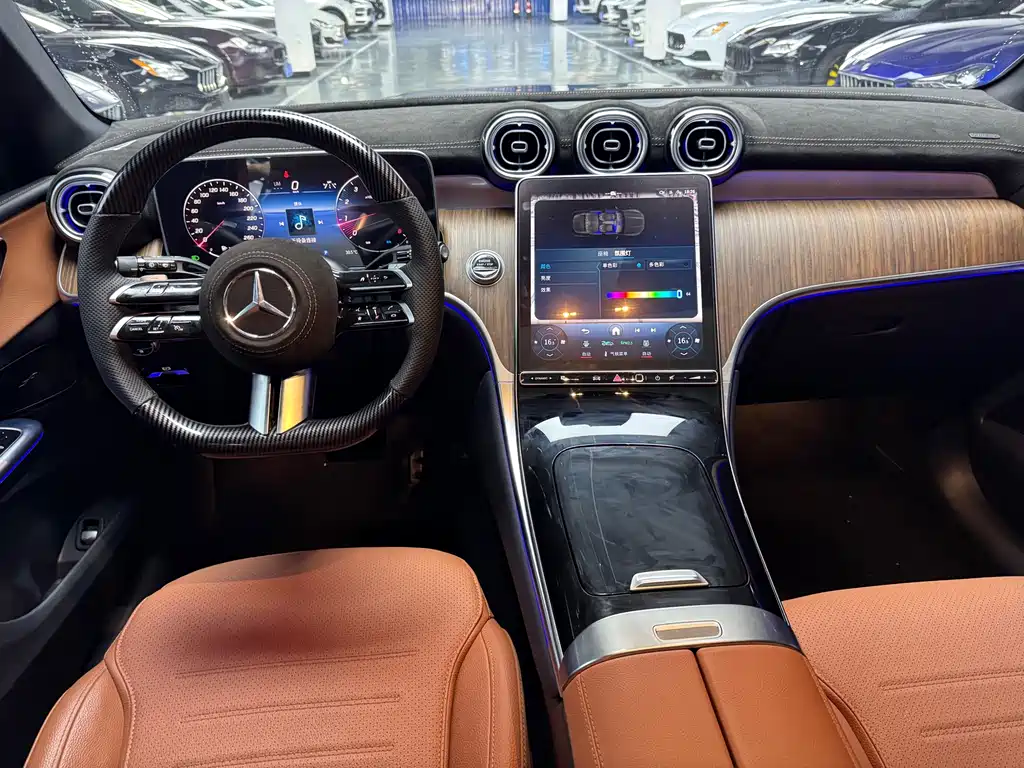 Mercedes-Benz GLC — фото 13