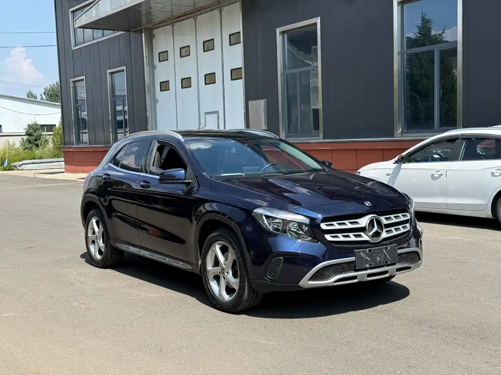 Mercedes-Benz GLA — фото 4