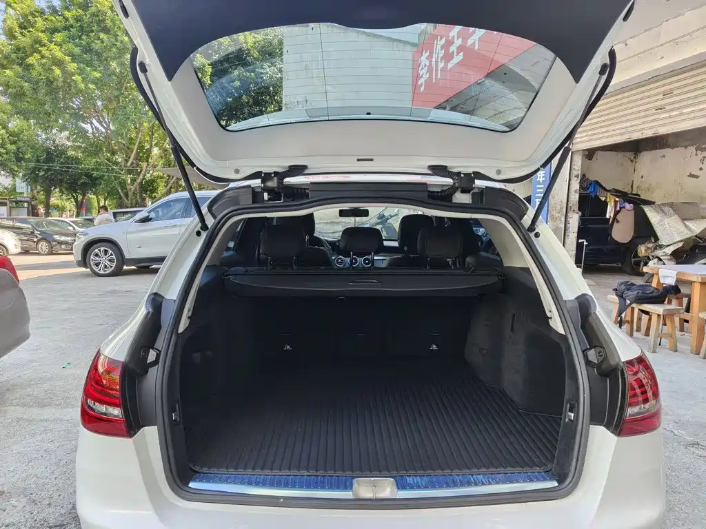 Mercedes-Benz C-Class (Import) — фото 19