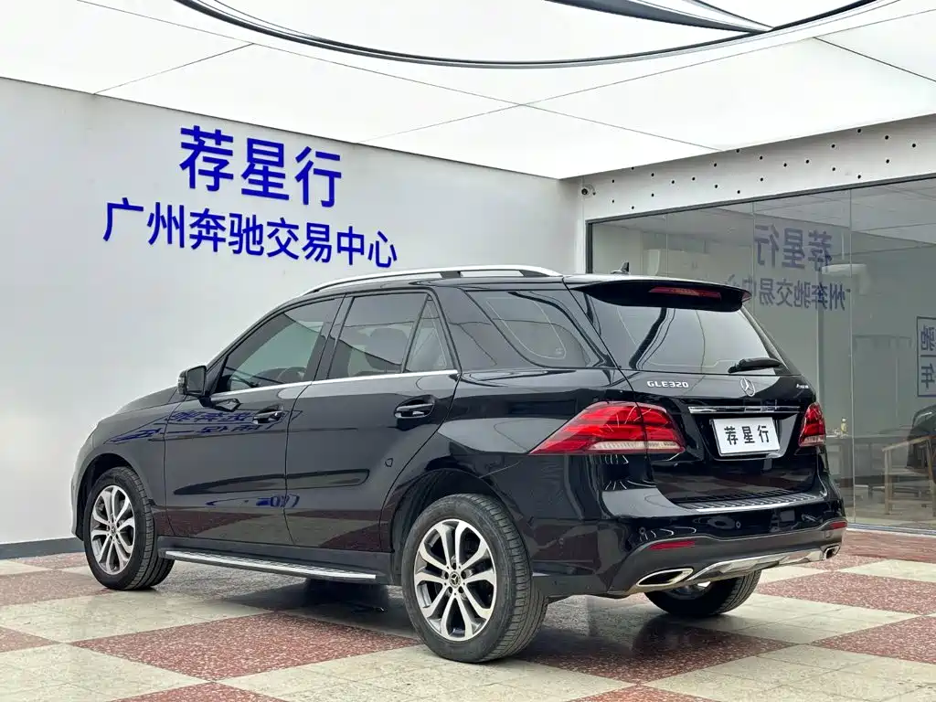 Mercedes-Benz GLE (Import) — фото 6