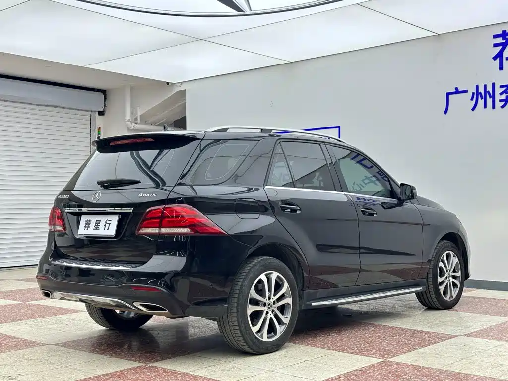 Mercedes-Benz GLE (Import) — фото 8
