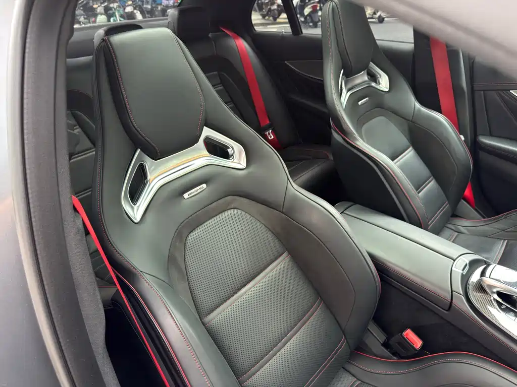Mercedes-Benz E-Class AMG — фото 15