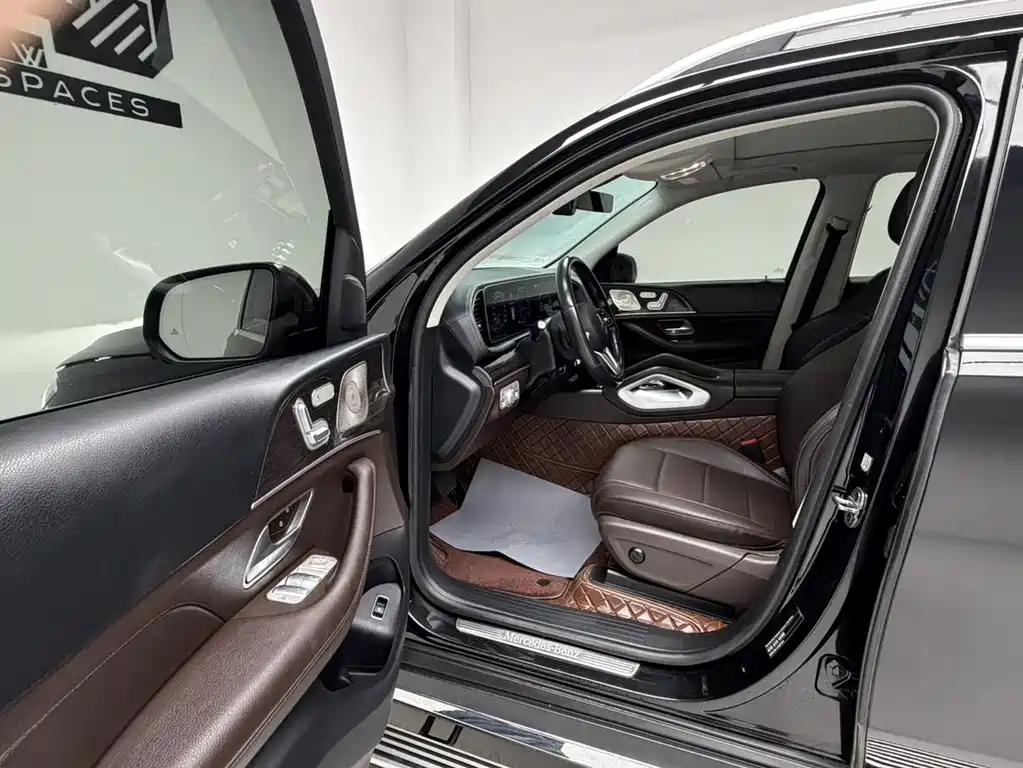 Mercedes-Benz GLE (Import) — фото 13