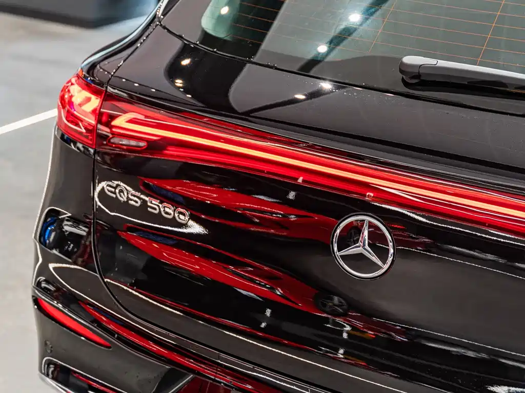 Mercedes-Benz EQS SUV — фото 28